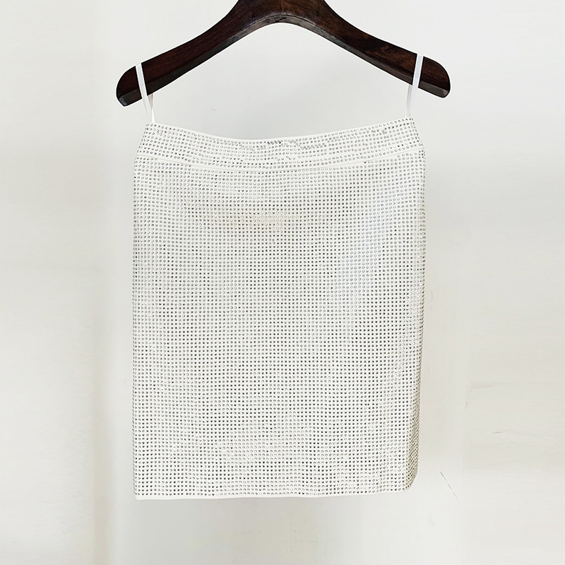 Fashionable Elegant Sequin Mesh Top And Skirt Outfit - Image 3