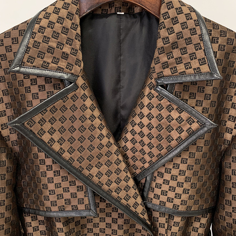 Fashionable Long Coat With Maze Pattern And Belt - Image 4