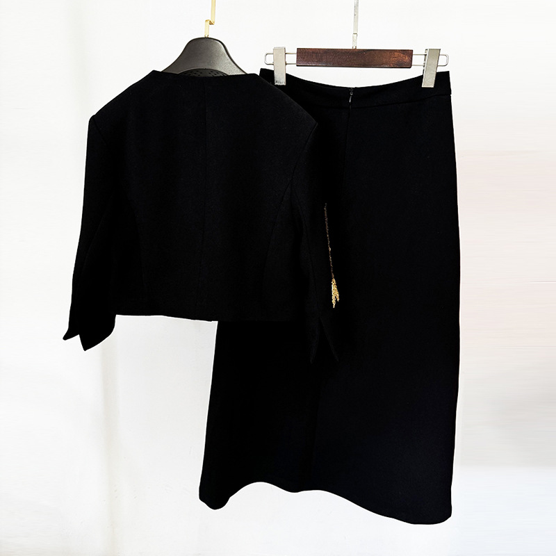 Floral Embellished Jacket & Skirt Set Elegant Streetwear - Image 4