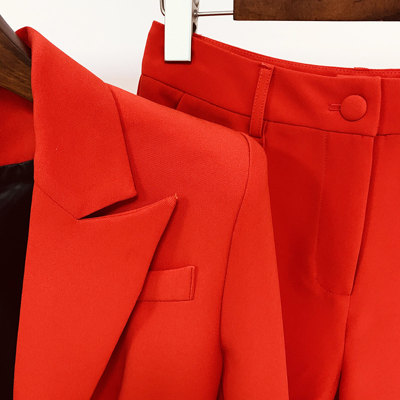 Trendy Two-Piece Suit With Blazer And Flared Pants - Image 4