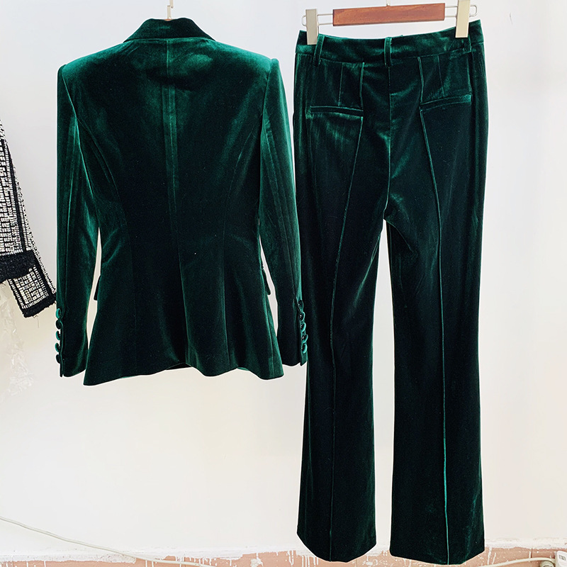 Elegant Velvet Suit Jacket And Fitted Flare Pants Set - Image 2