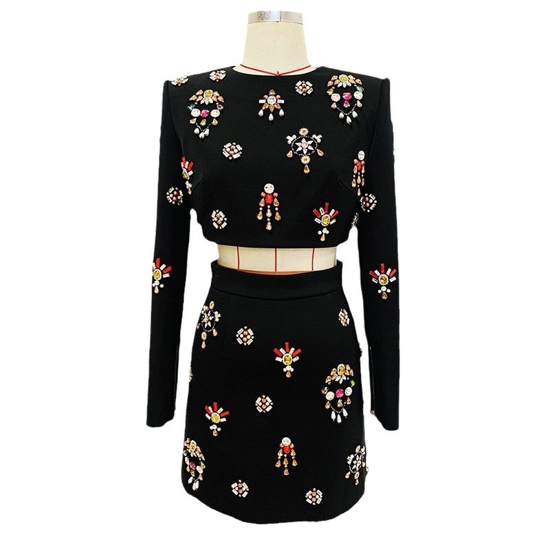 Fashionable Beaded Short Jacket And Skirt Set - Image 5