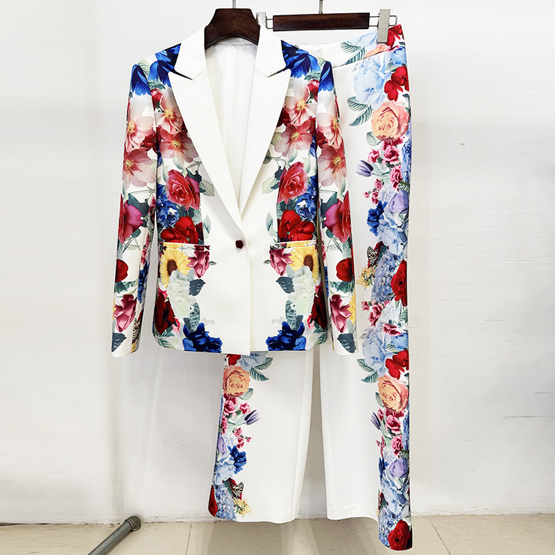 Fashionable Digital Print Suit Jacket Set - Image 6