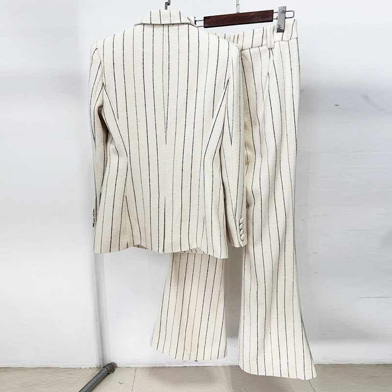 Fashionable Striped Blazer And Pants Set - All-Season Ensemble - Image 3