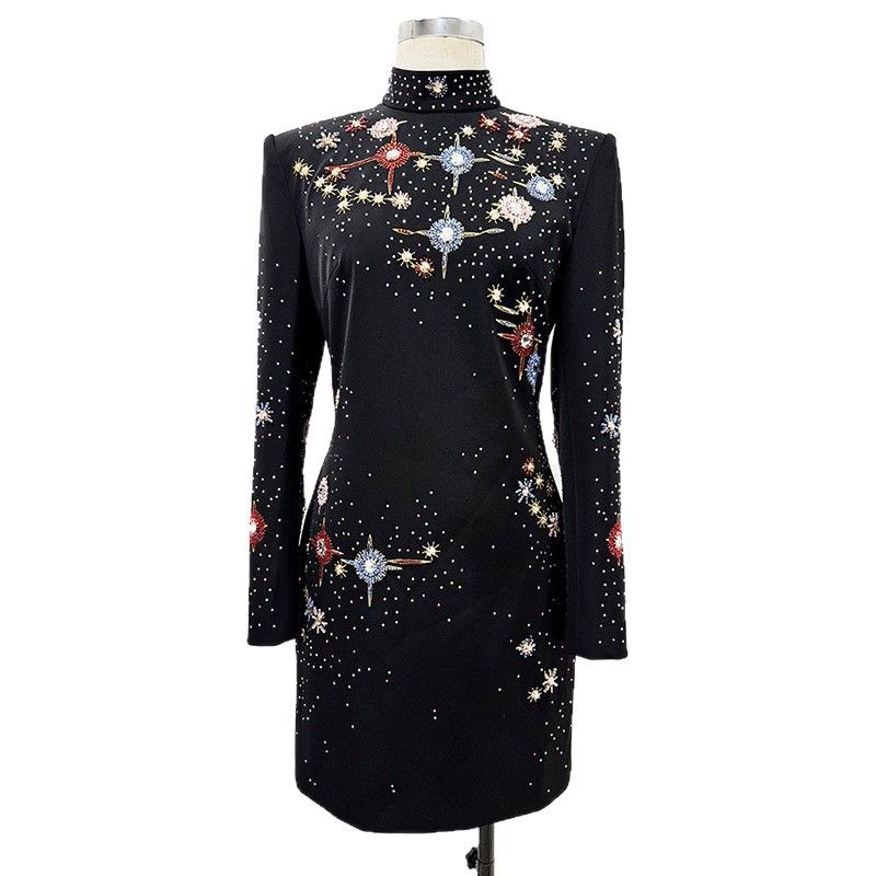 Stylish Black Bodycon Dress With Rhinestones For Parties - Image 5