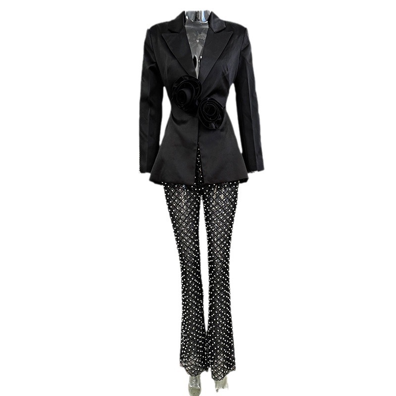 Hollowed Pearl Embellished Floral Blazer And Pants Set - Image 5