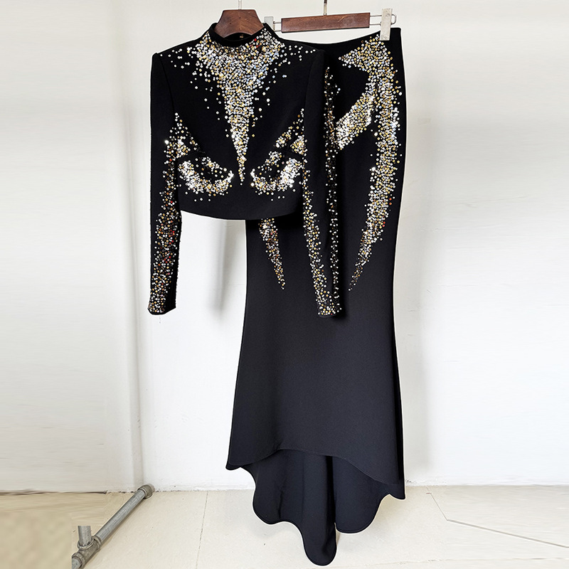Fashionable Embellished Sequin Crop Top And Fishtail Skirt Set - Image 2